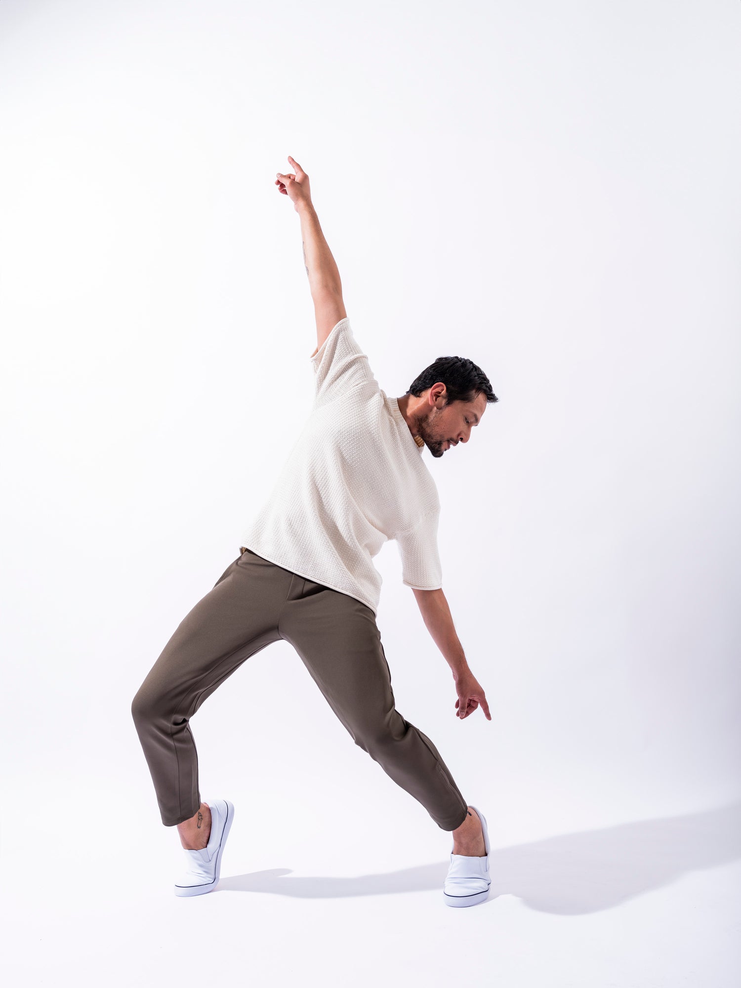 Man dancing wearing the Andy Joggers